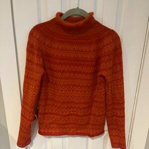 Burberry sweater beaautiful